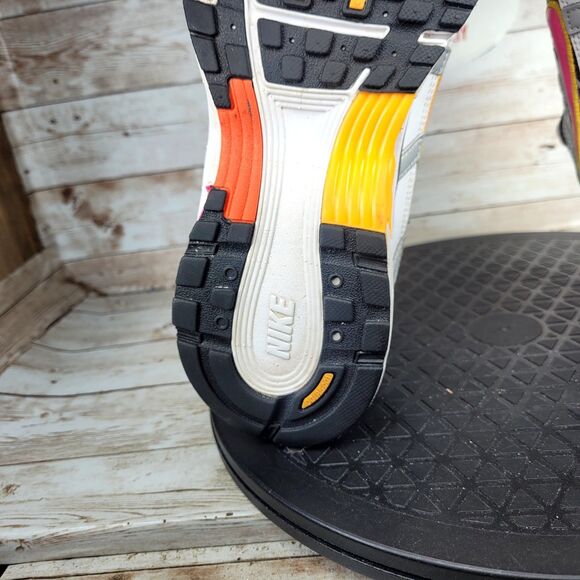 Nike P-6000 Laser Women's Size 9 Fuchsia White Athletic Training Running Shoes - Picture 11 of 12